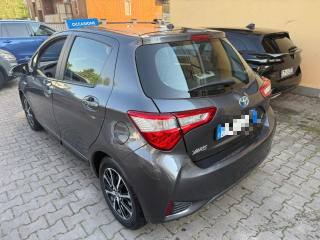 TOYOTA Yaris usata, con Cerchi in lega