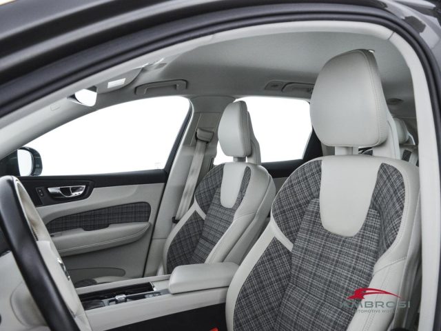 VOLVO XC60 usata 8
