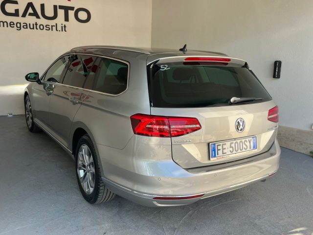 VOLKSWAGEN Passat Variant usata, con Autoradio