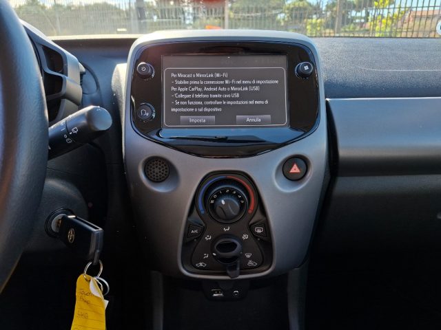 TOYOTA Aygo usata 8