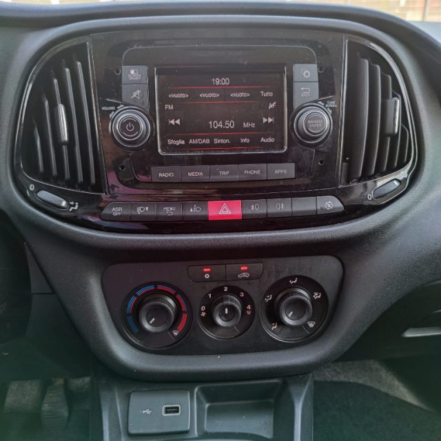 FIAT Doblo usata, con Sensori di parcheggio posteriori