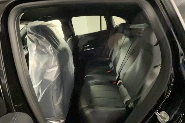 MERCEDES-BENZ GLA 200 usata, con Sensore di pioggia