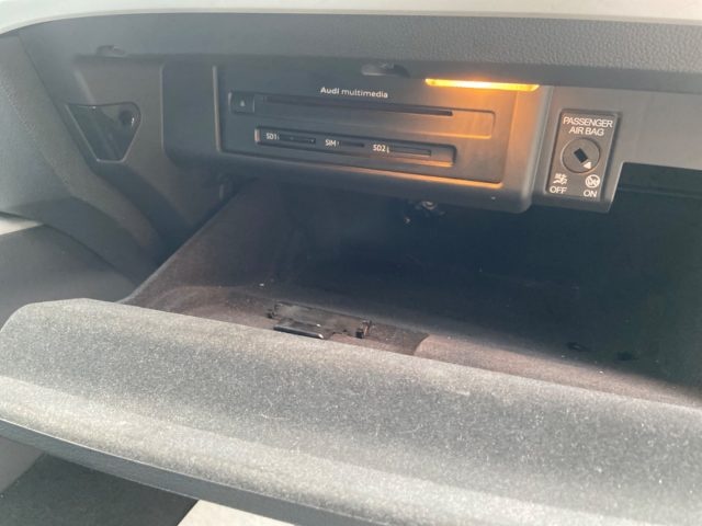 AUDI A4 usata, con Volante in pelle