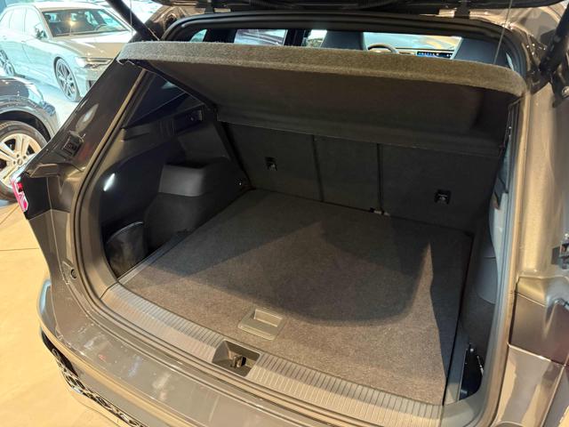 VOLKSWAGEN Tiguan usata, con Volante in pelle