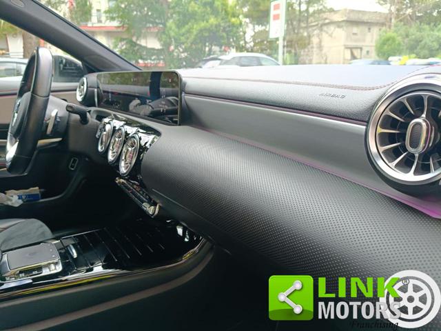 MERCEDES-BENZ CLA 180 usata, con Telecamera per parcheggio assistito