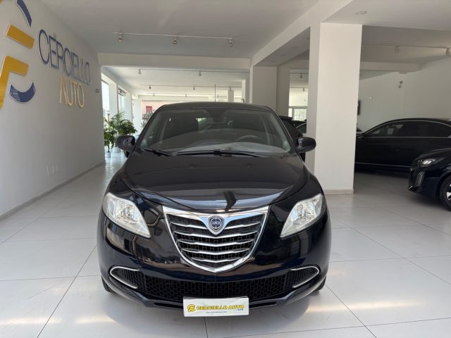 LANCIA Ypsilon usata, con Airbag
