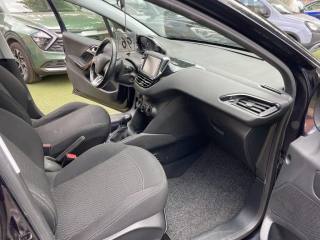 PEUGEOT 208 usata, con Chiusura centralizzata