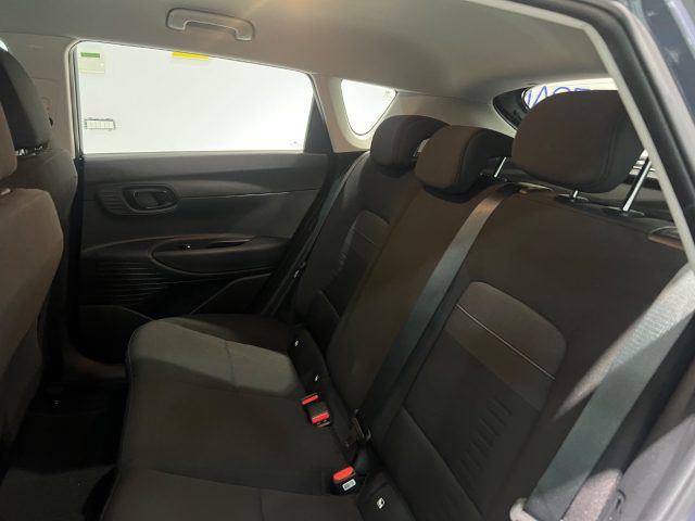 HYUNDAI Bayon usata, con Lettore CD