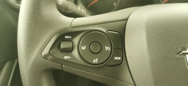 OPEL Crossland X usata 37