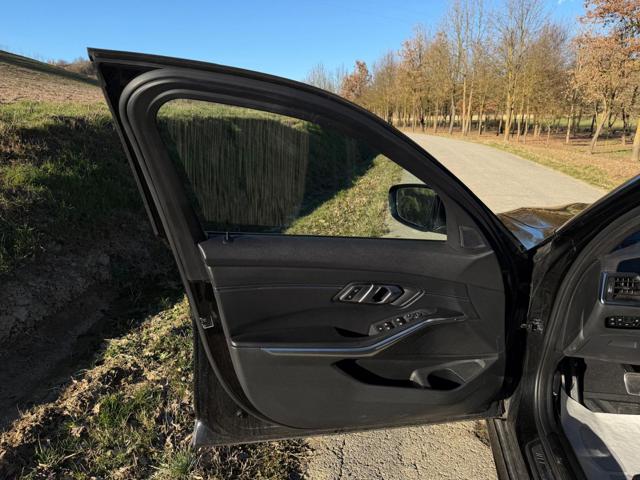 BMW 320 usata, con Climatizzatore