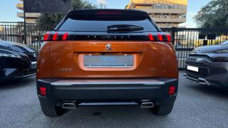 PEUGEOT 2008 usata, con Touch screen