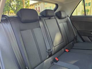 VOLKSWAGEN T-Roc usata 123