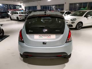 LANCIA Ypsilon usata, con Autoradio