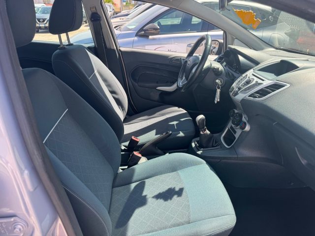 FORD Fiesta usata, con Chiusura centralizzata