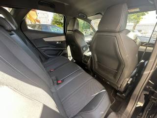 PEUGEOT 3008 usata, con Sistema di navigazione