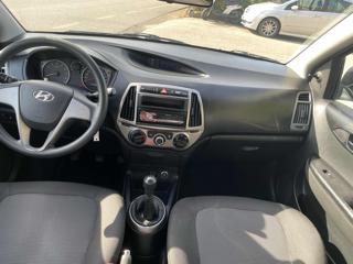 HYUNDAI i20 usata, con Airbag testa