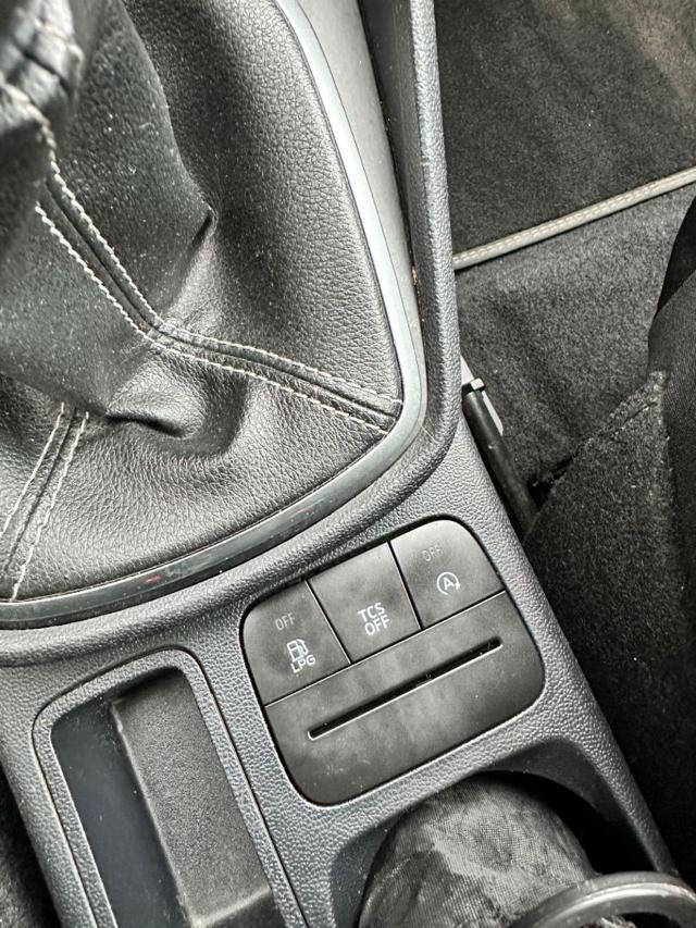 FORD Fiesta usata, con ESP