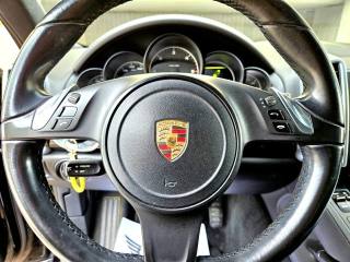 PORSCHE Cayenne usata, con Lettore CD