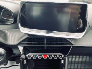 PEUGEOT 2008 usata, con Climatizzatore