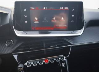 PEUGEOT 2008 usata, con Climatizzatore