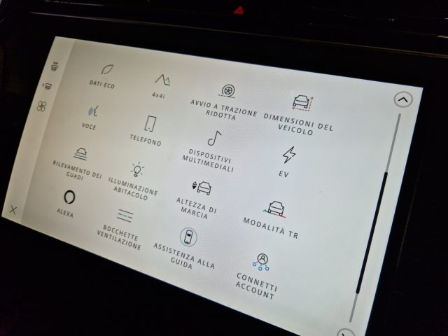 LAND ROVER Range Rover Sport usata, con Sistema di navigazione