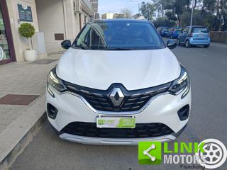 RENAULT Captur usata, con USB