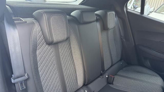 PEUGEOT 2008 usata, con Portapacchi