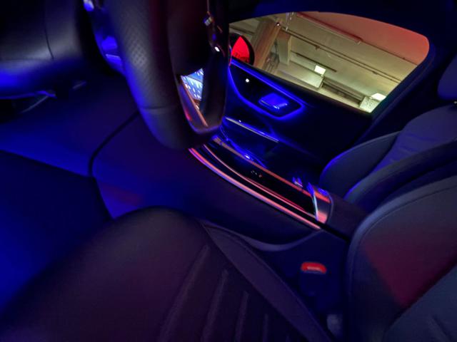 MERCEDES-BENZ GLC 220 usata, con Leve al volante