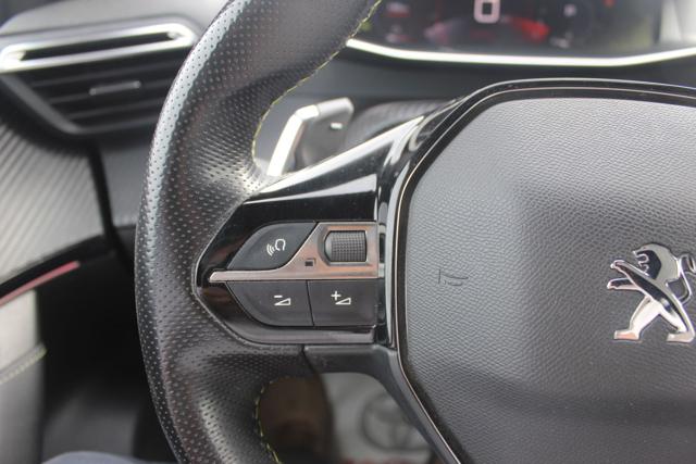PEUGEOT 2008 usata, con Telecamera per parcheggio assistito