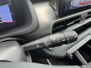 JEEP Avenger usata, con Autoradio digitale