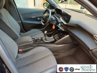 PEUGEOT 2008 usata, con Volante multifunzione