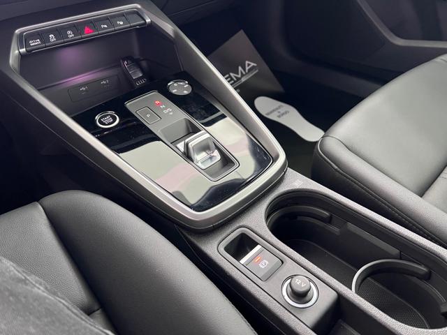 AUDI A3 usata, con Specchietti laterali elettrici