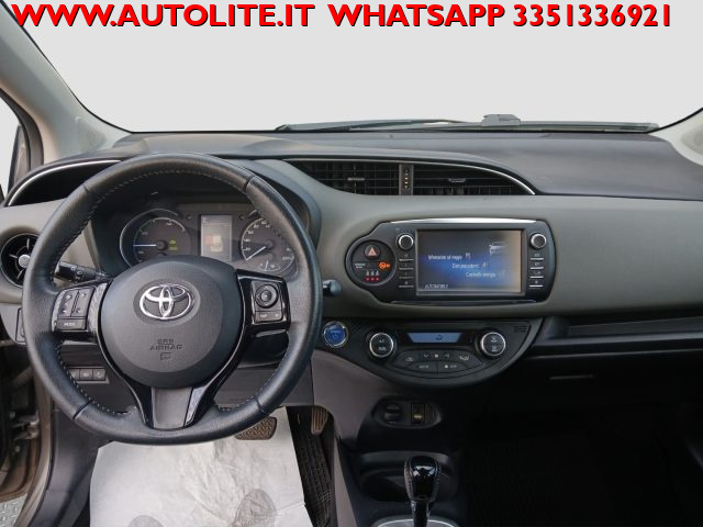 TOYOTA Yaris usata, con Volante in pelle