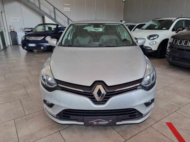 RENAULT Clio usata, con Airbag