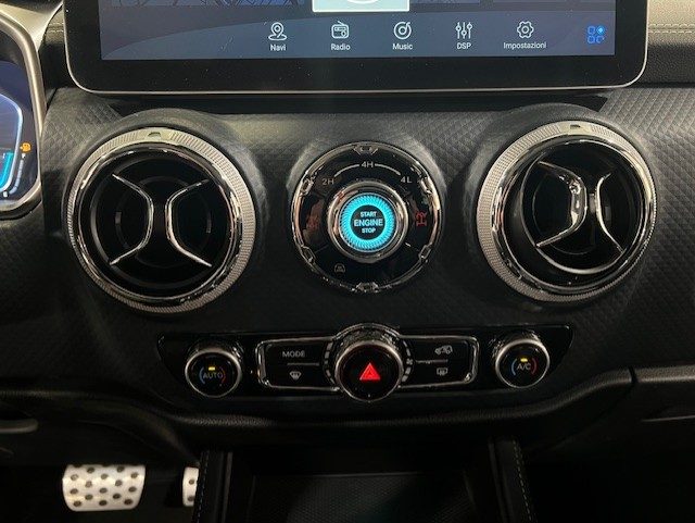 ICH-X K2 usata, con Fendinebbia