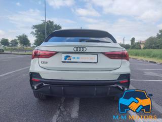 AUDI Q3 usata, con Autoradio