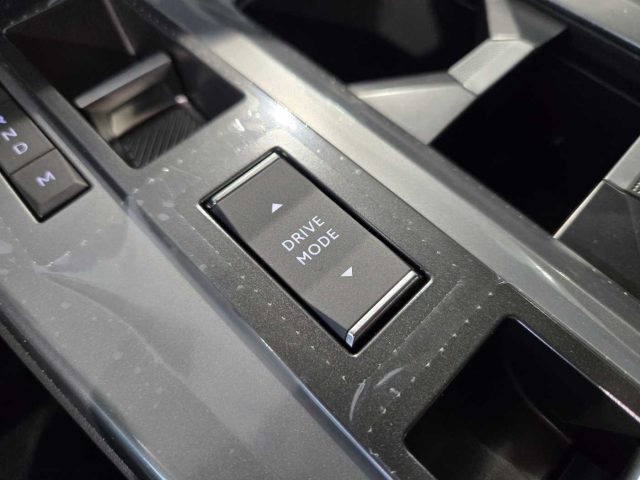 OPEL Grandland usata 29