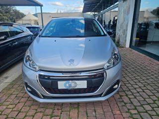 PEUGEOT 208 usata, con Airbag