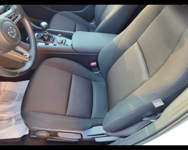 MAZDA 3 usata, con Climatizzatore
