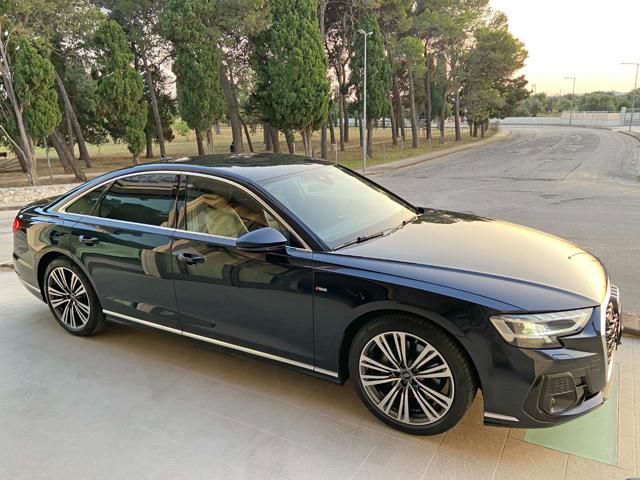 AUDI A8 usata, con Airbag laterali