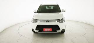 MITSUBISHI Outlander usata, con Airbag