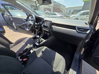 RENAULT Clio usata, con Climatizzatore