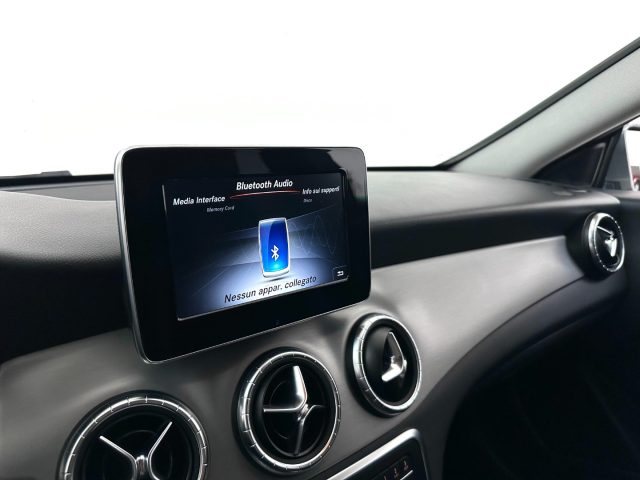 MERCEDES-BENZ CLA 200 usata, con Climatizzatore