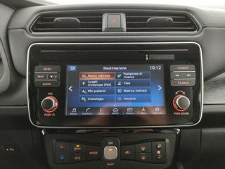 NISSAN Leaf usata, con USB