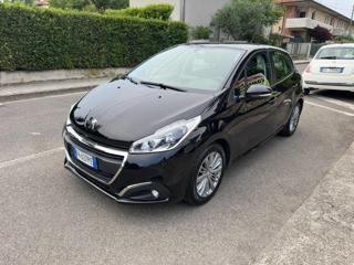 PEUGEOT 208 usata, con Airbag