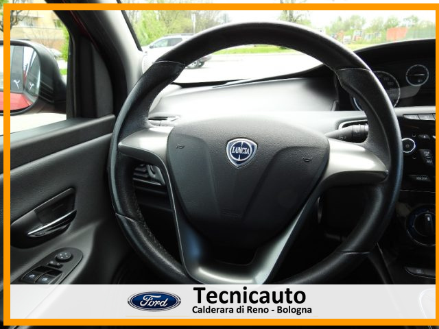 LANCIA Ypsilon usata, con Airbag testa