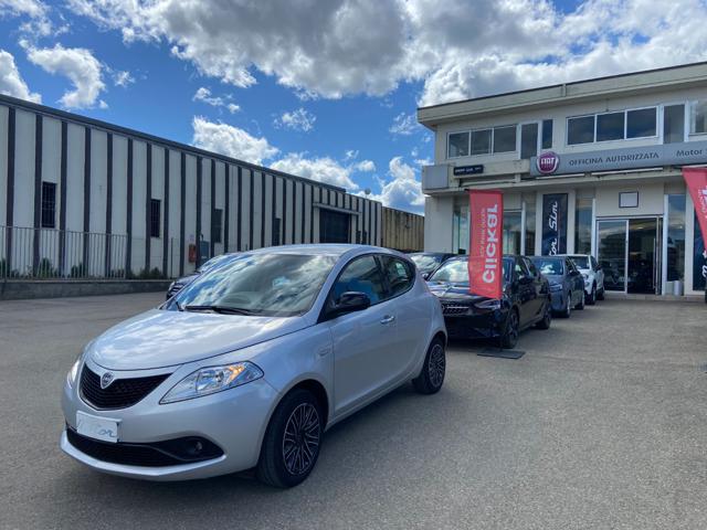 LANCIA Ypsilon usata, con ABS