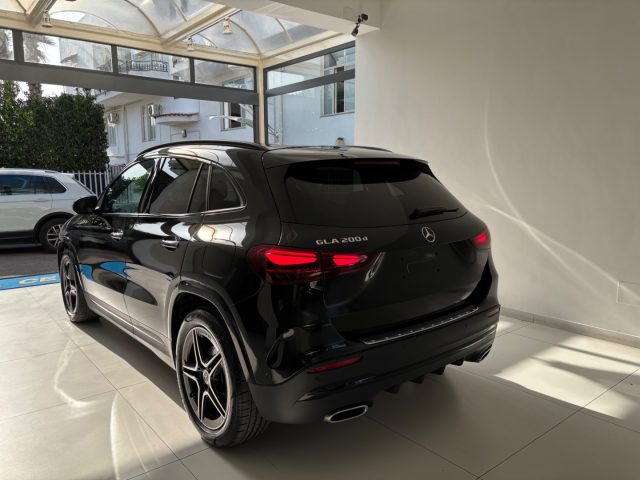 MERCEDES-BENZ GLA 200 usata, con Climatizzatore