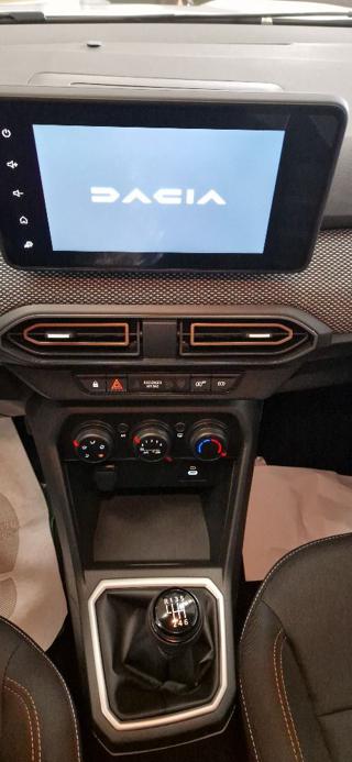 DACIA Sandero usata, con Autoradio