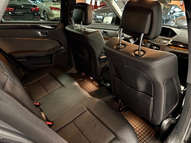 MERCEDES-BENZ E 200 usata, con Fari Xenon